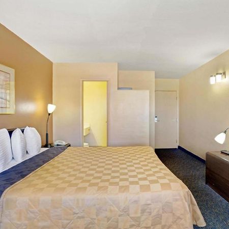 Howard Johnson By Wyndham South Lake Tahoe Exteriér fotografie